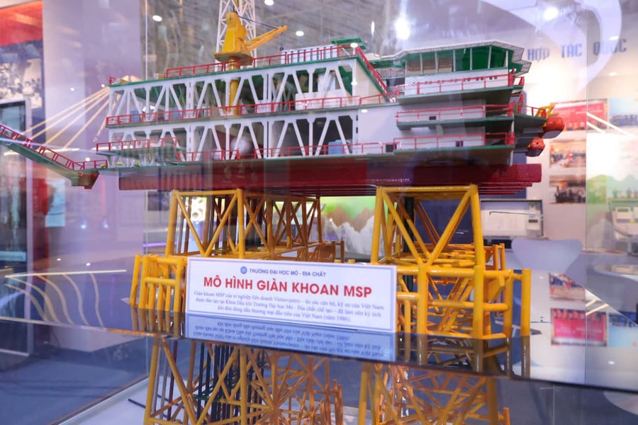 lam-1.jpg
