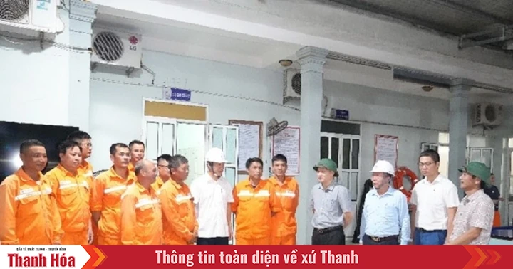 ក្រុមហ៊ុនអគ្គិសនី Thanh Hoa ធ្វើសកម្មភាពកម្រិតខ្ពស់បំផុតនៃការឆ្លើយតប និងការងារសង្គ្រោះដែលបណ្តាលមកពីព្យុះ Kajiki