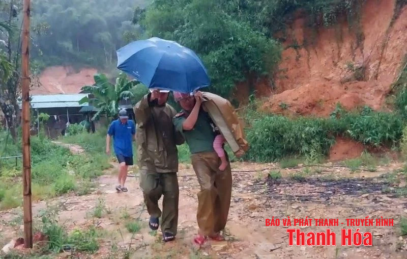 ទឹកជំនន់ ភាពឯកោក្នុងតំបន់; កំណត់ត្រាដំបូងនៃការខូចខាតផ្ទះ និងដំណាំជាច្រើន។