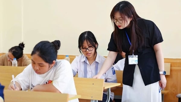 ハノイは10年生の入学試験の実施時期を調整する予定