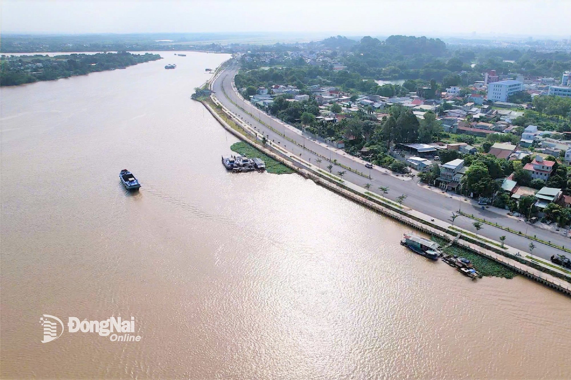 Khu vực hành lang sông
Đồng Nai được xác định là
động lực phát triển đô thị
ở phía Nam tỉnh Đồng Nai.
Ảnh: Phạm Tùng