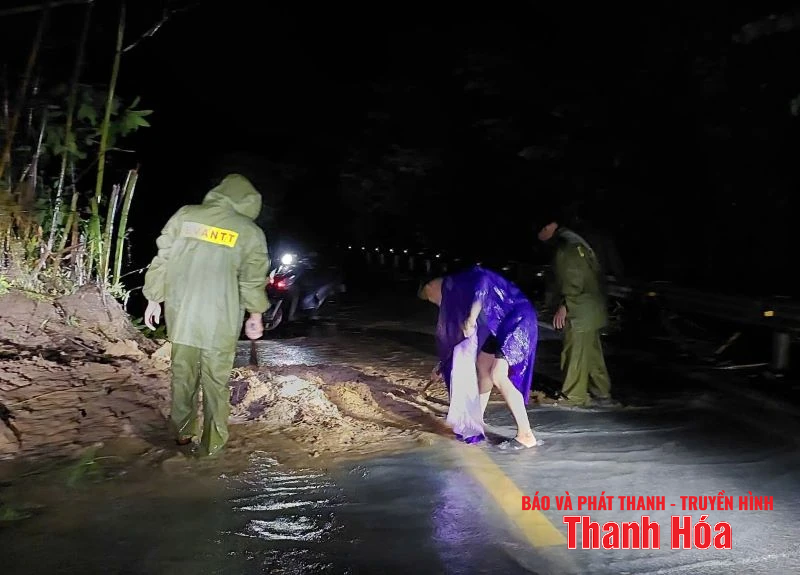 ទឹកជំនន់ ភាពឯកោក្នុងតំបន់; កំណត់ត្រាដំបូងនៃការខូចខាតផ្ទះ និងដំណាំជាច្រើន។