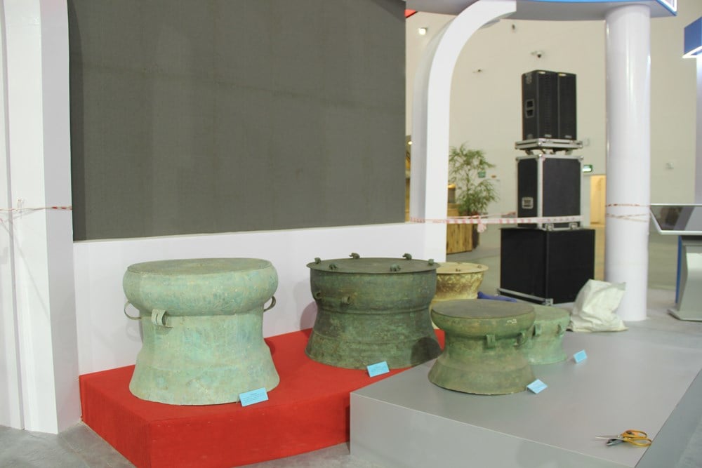ការ​ប្រណាំង​ប្រជែង​នឹង​ពេល​វេលា​ដើម្បី​បញ្ចប់​ស្តង់​ពិព័រណ៍​នៃ​ការ​តាំង​ពិព័រណ៍​សមិទ្ធិ​ផល​ជាតិ ៨០ ឆ្នាំ - រូបថត ១០