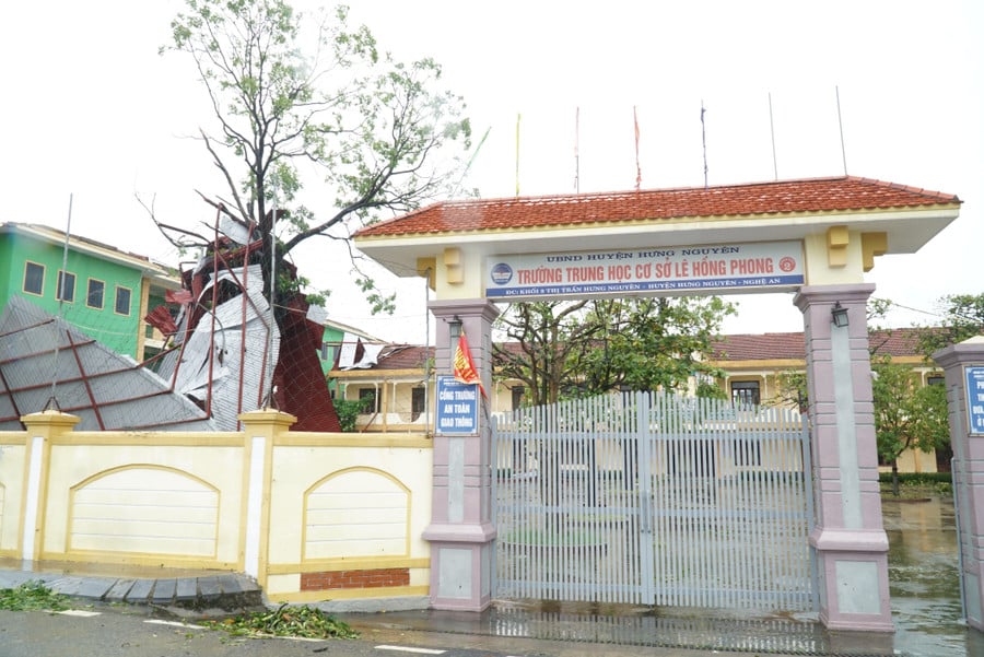 truong-hoc-thiet-hai-15.jpg