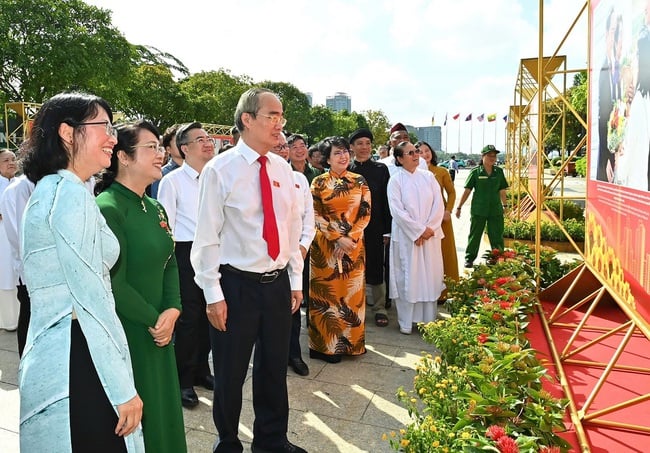 TP. Hồ Chí Minh: Tổng thu du lịch tháng 7/2025 ước đạt 22.368 tỷ đồng - Ảnh 1.