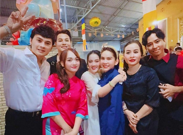 NSƯT Kim Tiểu Long: Trao yêu thương mùa Vu Lan, lan tỏa tinh thần hiếu nghĩa - Ảnh 2.