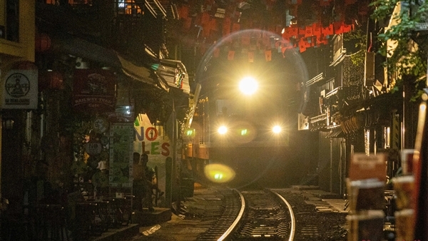 Les trains à destination du centre de Hanoi sont temporairement suspendus pendant la célébration de la fête nationale le 2 septembre