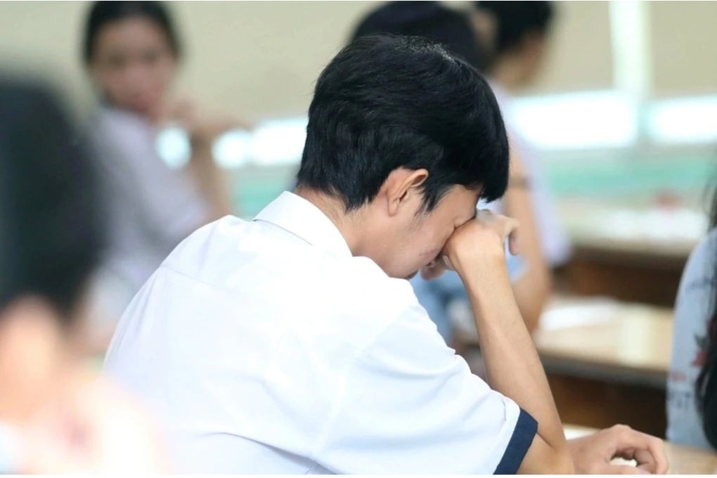 Chuyện lạ tuyển sinh 2025: Phải viết đơn xin trúng tuyển… dù thừa điểm - 1