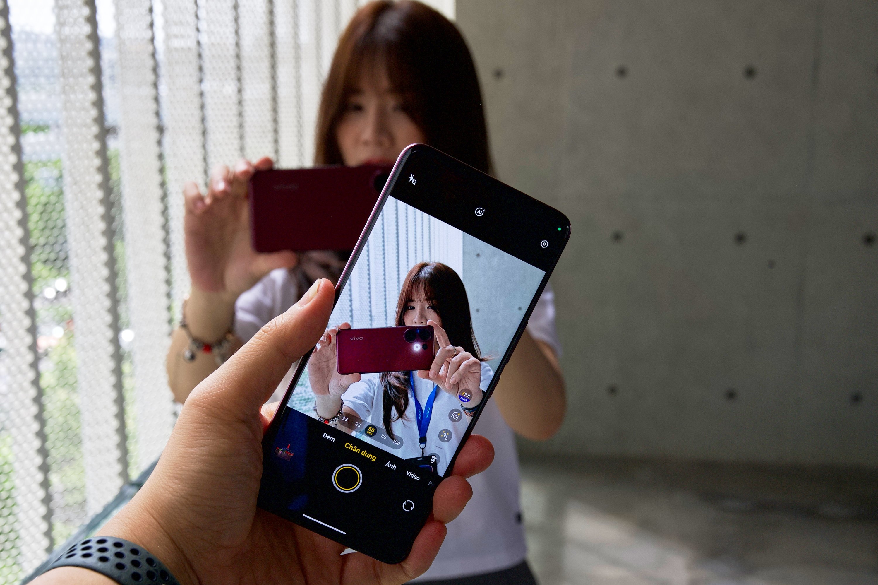 smartphone pin lon anh 5