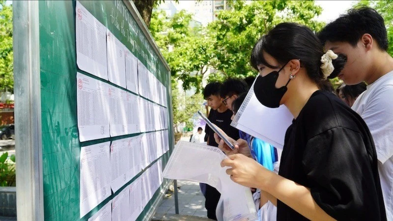 教育訓練省、2025年の大学入学における誤りや事件に対応