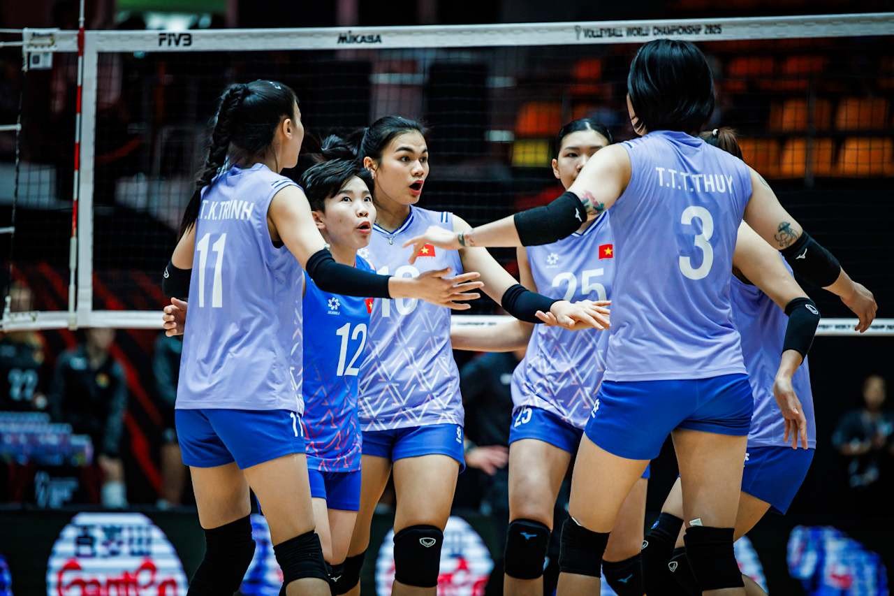 ក្រុមបាល់ទាត់នារីវៀតណាម vs អាល្លឺម៉ង់ 9.jpg