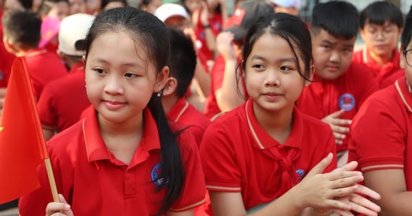 សិស្ស​ហាណូយ​ត្រឡប់​ទៅ​សាលា​វិញ​មុន​ថ្ងៃ​បើក​មួយ​សប្ដាហ៍។