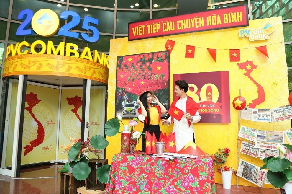 PVcomBank triển khai chuỗi hoạt động nhân dịp kỷ niệm 80 năm ngày Quốc khánh - 2