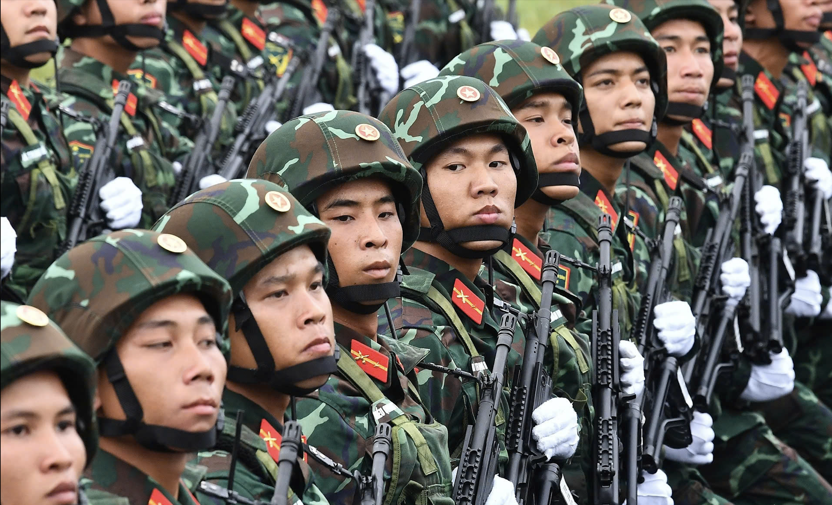 Résumé de l'entraînement A80 : La force du Vietnam brille sous la nuit de la capitale millénaire