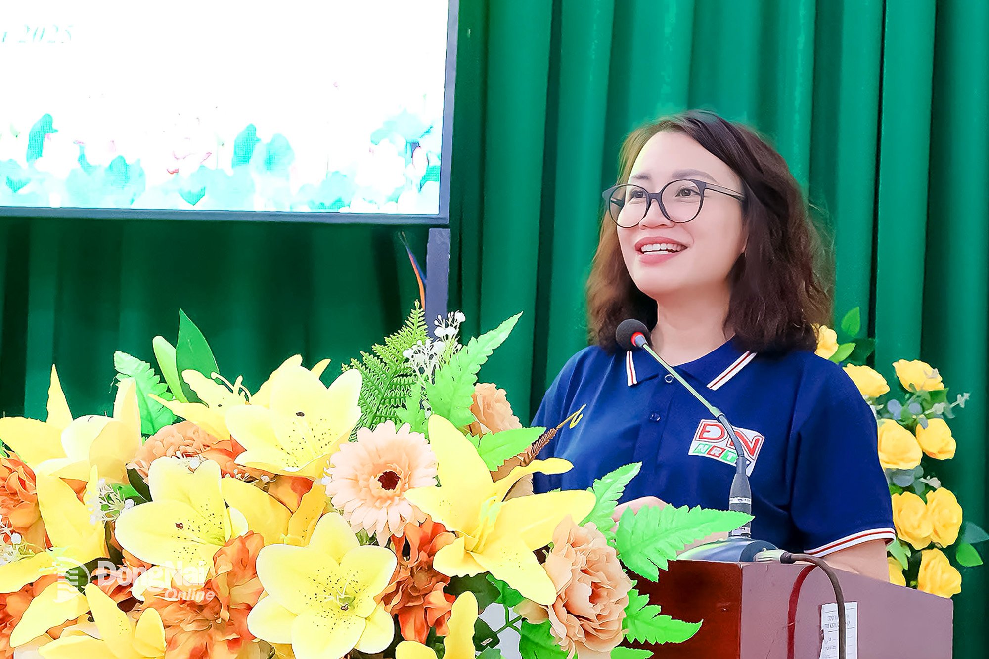 Tỉnh ủy viên, Tổng Biên tập Báo và Phát thanh, Truyền hình Đồng Nai Nguyễn Thị Minh Nhâm phát biểu tại lễ ký kết. Ảnh: Nguyễn Ngân
