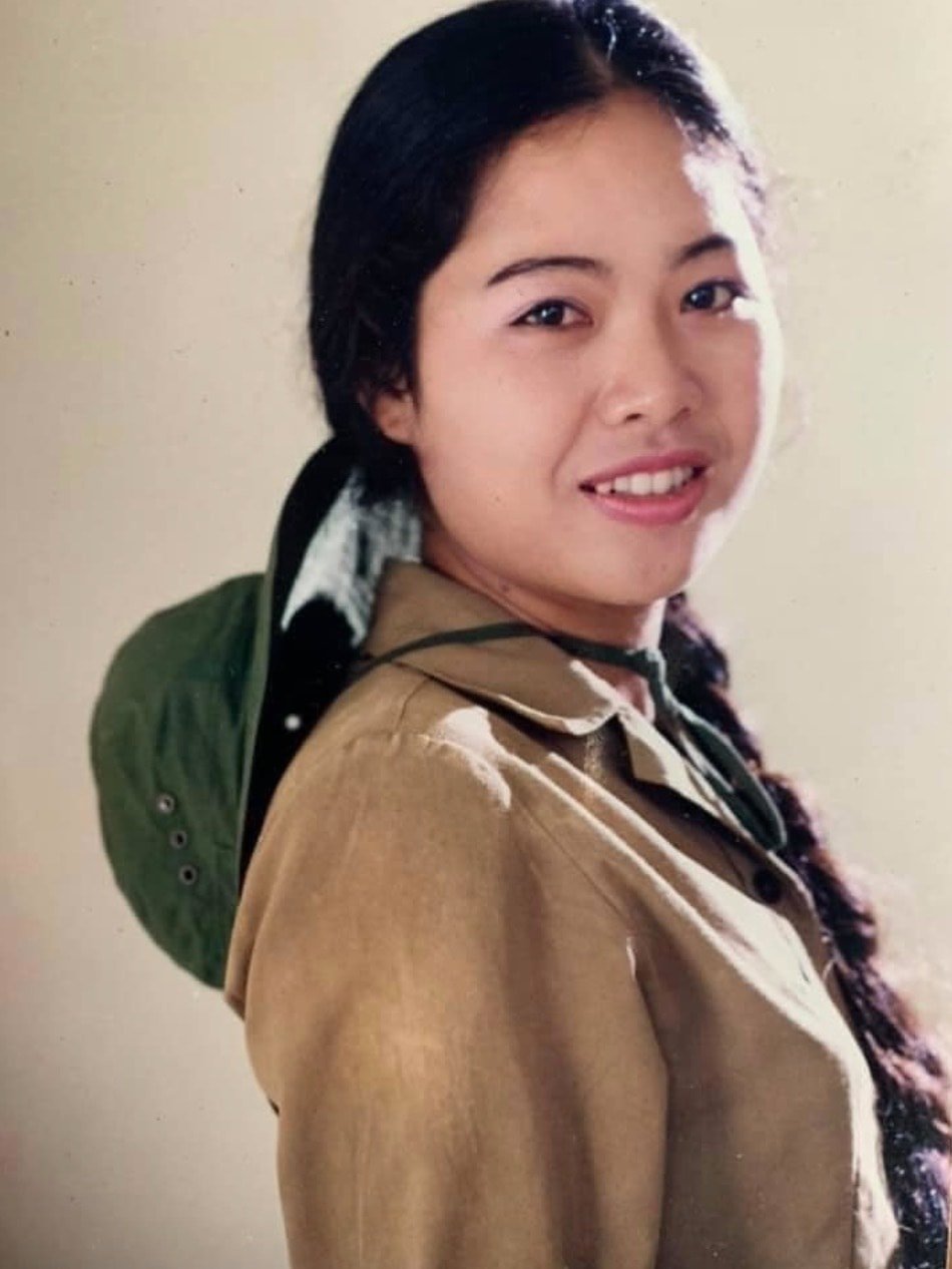 Thuy Huong ពេលសម្តែង