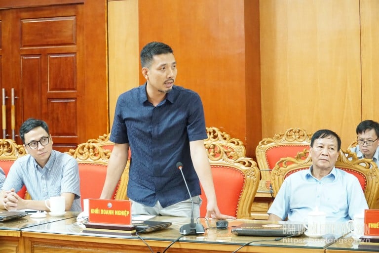 អាជីវកម្មពិភាក្សាអំពីការលំបាក និងឧបសគ្គក្នុងការអនុវត្តគម្រោង