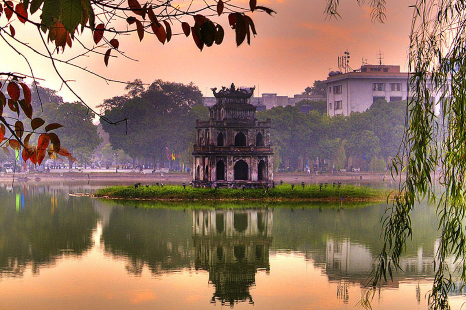 Top 10 des destinations touristiques à Hanoi près de l'A80 Parade que vous devriez absolument visiter