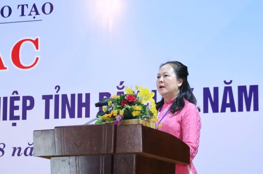 oanh.jpg