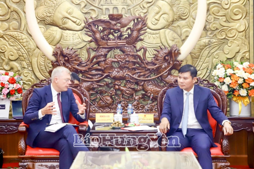 អនុប្រធានគណៈកម្មាធិការប្រជាជនខេត្ត លោក Nguyen Le Huy បានទទួលជួប និងធ្វើការជាមួយតំណាងក្រុមហ៊ុន CTP (ហូឡង់)។