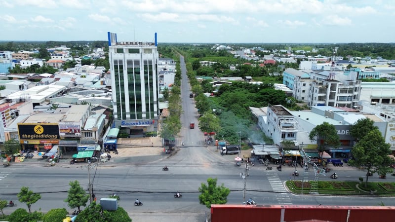 បិទផ្លូវលេខ១ កំពុងត្រួតពិនិត្យឡើងវិញនៅត្រាវិញ (ចាស់) -០