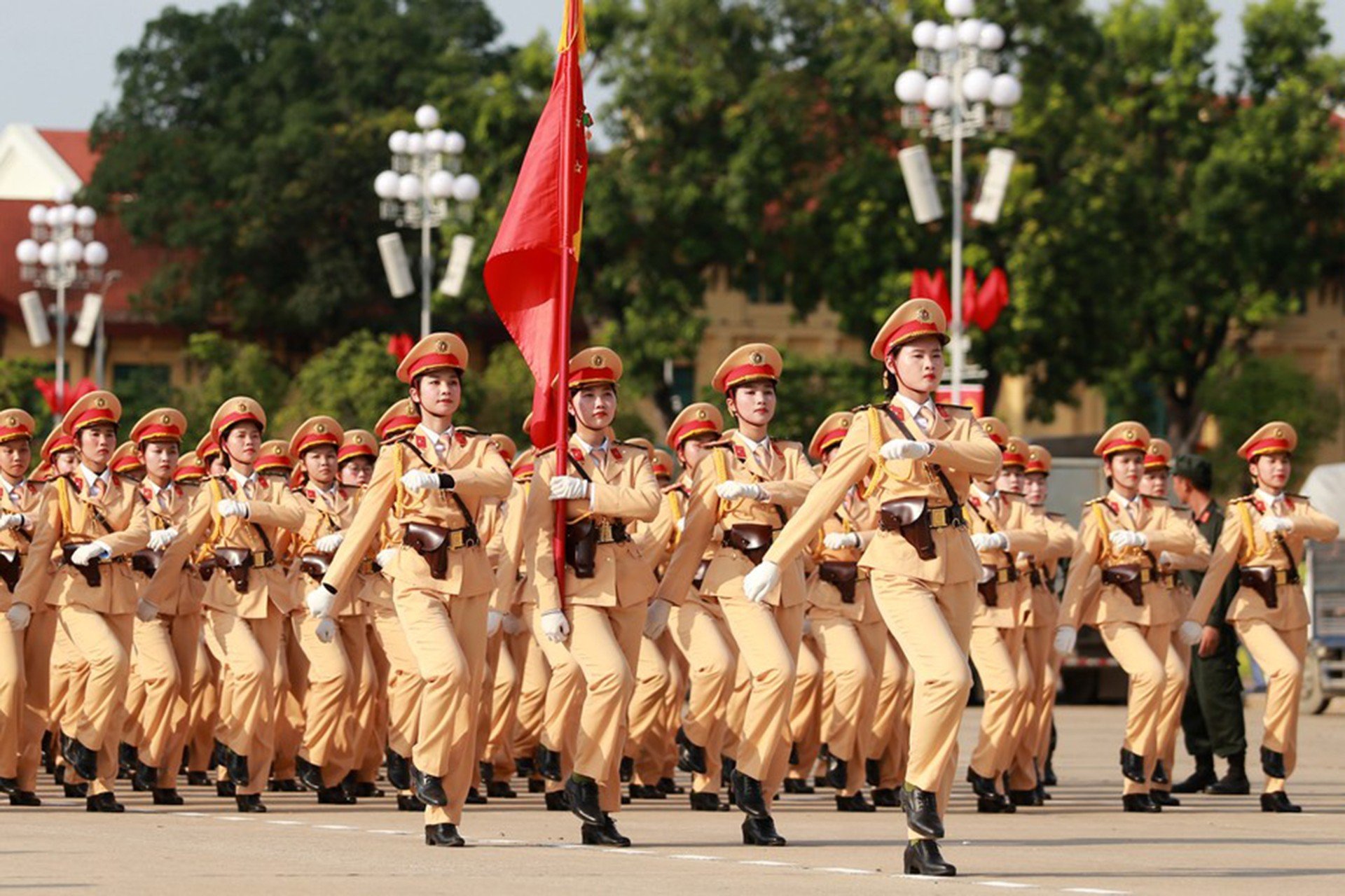 Gặp 3 nữ sinh viên, chiến sĩ người dân tộc thiểu số tham gia diễu binh, diễu hành A80- Ảnh 2.