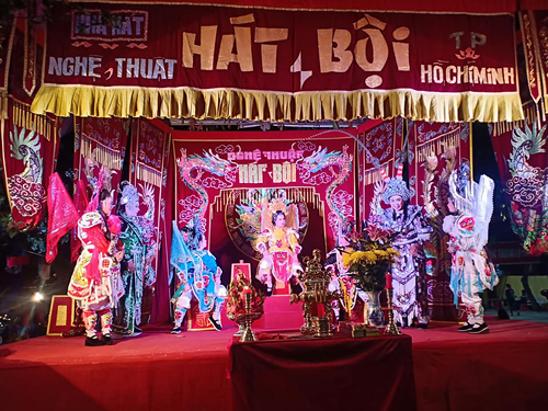 Bệ phóng cho sân khấu Việt- Ảnh 1.