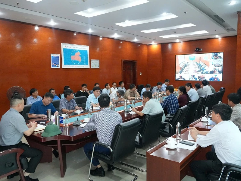 ប្រមូល​កម្លាំង​ទាំងអស់​ដើម្បី​ជម្នះ​ការ​ខូចខាត និង​ឆាប់​ផ្តល់​ថាមពល​ជូន​អតិថិជន​។