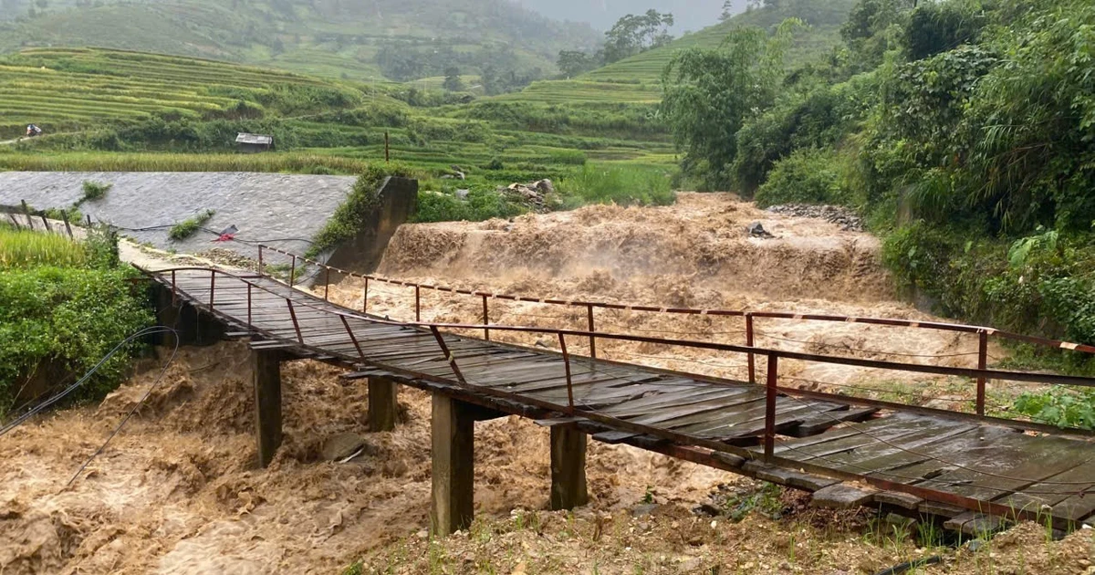 Mise à jour sur la situation des inondations dans la province de Lao Cai le 26 août