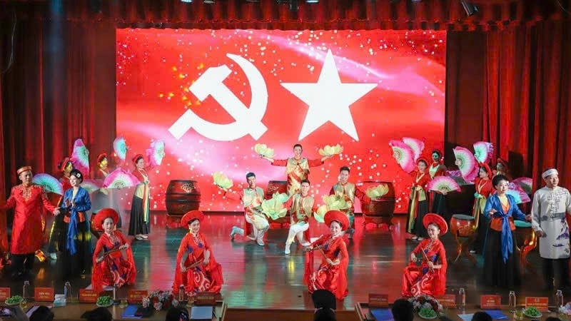 Art program to celebrate the 80th anniversary of the Cultural Industry's Traditional Day (August 28, 1945 - August 28, 2025).