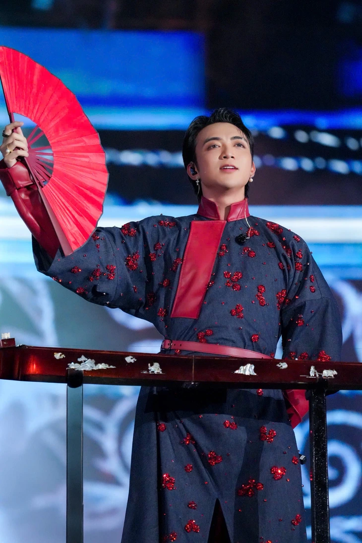 Soobin bùng nổ ở 8Wonder, kể chuyện văn hóa Việt bản lĩnh, tự tin cùng các sao thế giới - Ảnh 6.