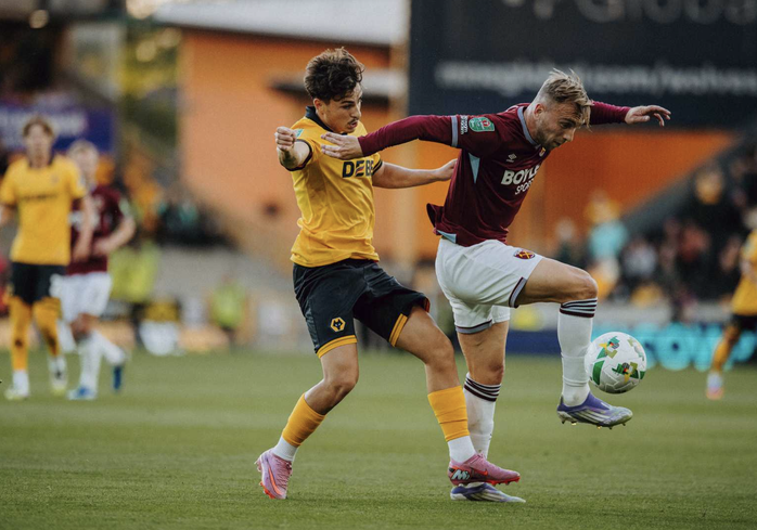 Die Wolves feiern ein emotionales Comeback und besiegen West Ham im Ligapokal – Foto 2.