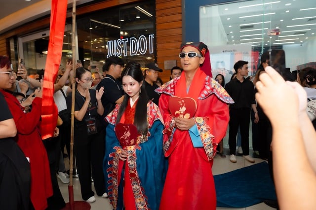 'Sao nhí' Lâm Thanh Mỹ áp lực khi lần đầu đóng cảnh tình cảm - Ảnh 2.