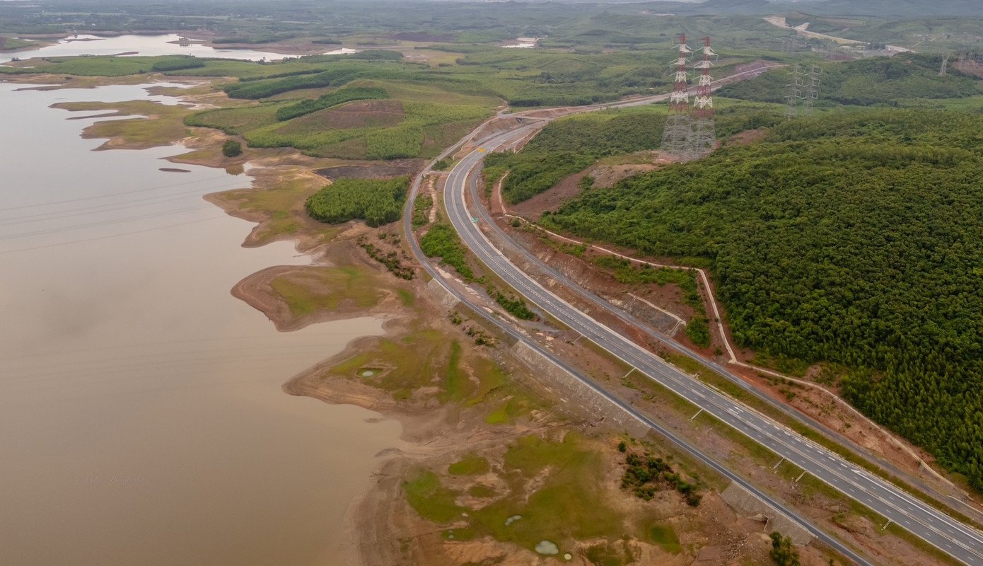 dji-20250818165356-0079-d.jpg