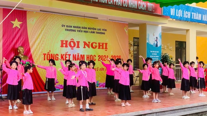 Nâng cao ý thức giữ gìn bản sắc văn hóa cho học sinh dân tộc thiểu số- Ảnh 5.