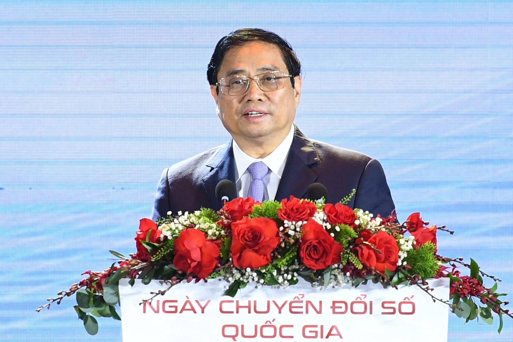Premierminister Pham Minh Chinh sendet Regierungsbotschaft zur Förderung der nationalen digitalen Transformation