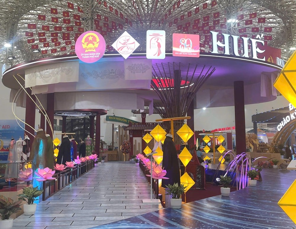 El viaje sostenible del patrimonio de Hue y su visión de desarrollo verde - foto 3