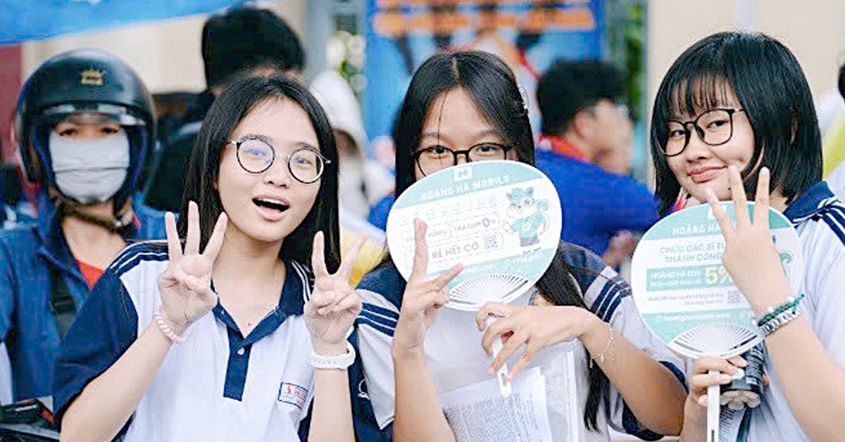 Kỳ tuyển sinh 2025 quá nhiều vấn đề, vì đâu?