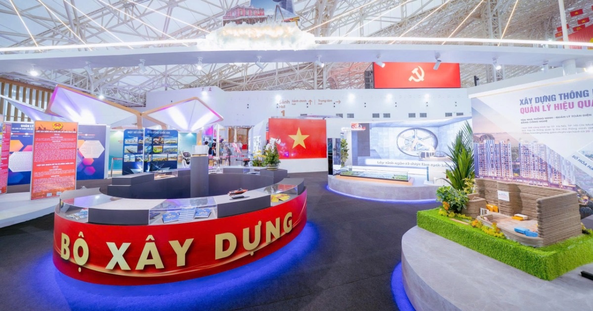 10 doanh nghiệp hàng không hội tụ tại khu triển lãm “Khát vọng bầu trời”