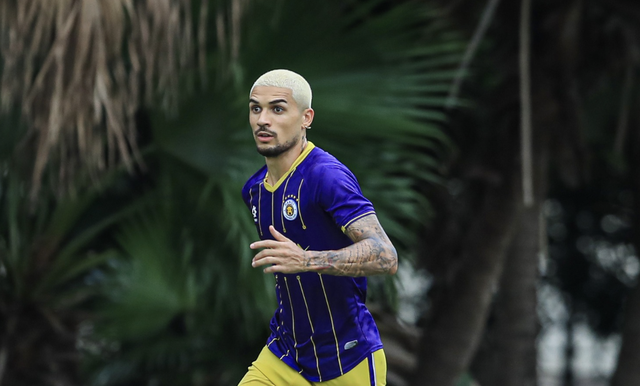 Cựu cầu thủ U.16 Barca có tên Việt Nam, đá V-League với tư cách nội binh: Đỗ Hoàng Hên!- Ảnh 2.