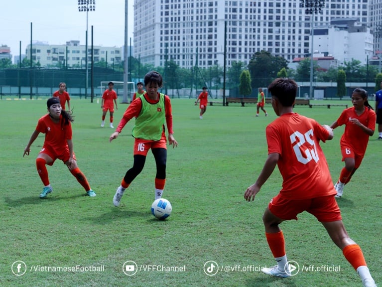U.16 nữ Việt Nam thua Thái Lan, quyết thắng trận tranh HCĐ- Ảnh 3.