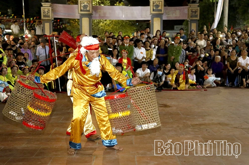បេតិកភណ្ឌពីរនៅលើប្រាសាទបុរាណ