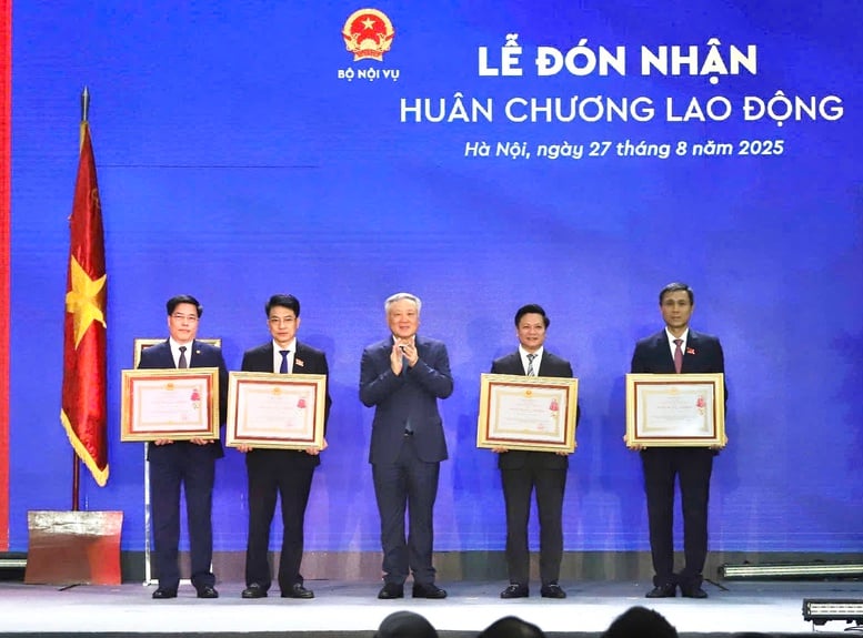 Tổng Bí thư Tô Lâm: Ngành nội vụ phải tiên phong kiến tạo nền hành chính hiện đại, bảo đảm an sinh xã hội- Ảnh 3.
