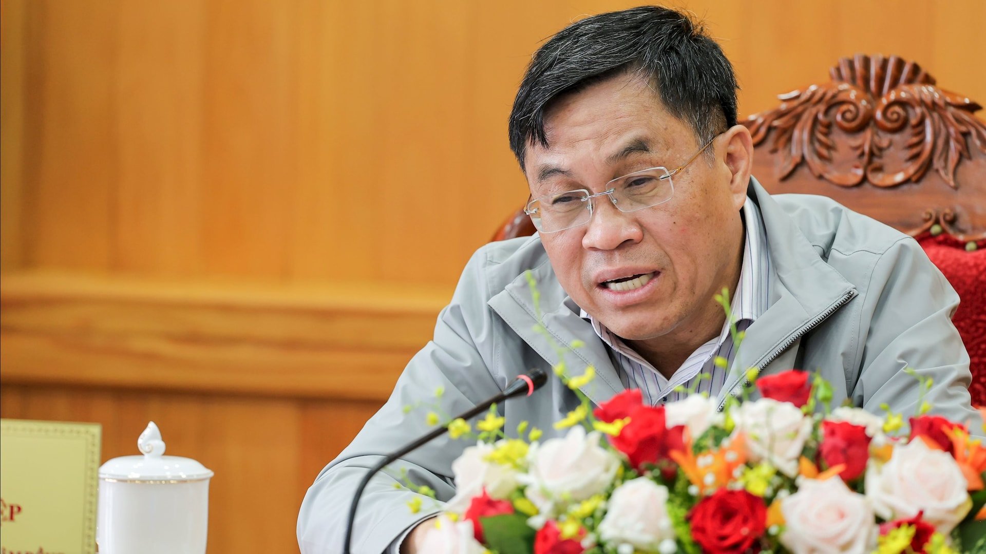 vo-ngoc-hiep-chu-tri.jpg