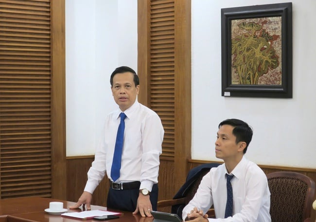 Trao Quyết định nghỉ hưu trước tuổi cho Phó Cục trưởng Cục Thông tin cơ sở và Thông tin đối ngoại - Ảnh 3.
