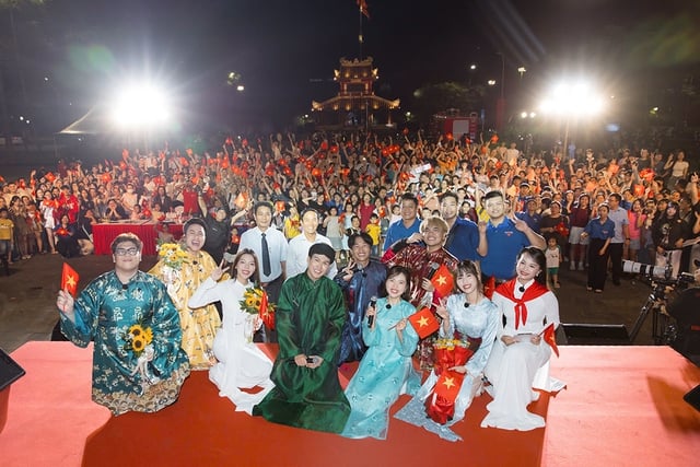 'Trẩy hội non sông' cùng concert: Được mùa concert- Ảnh 1.