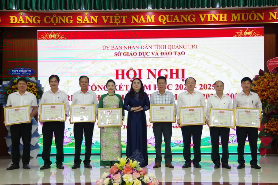imgp3201-min.jpg