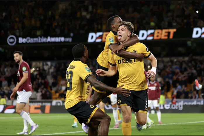 Die Wolves feiern ein emotionales Comeback und besiegen West Ham im Ligapokal – Foto 7.