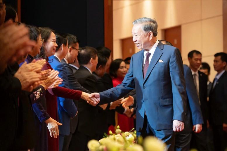 Phát biểu của Tổng Bí thư Tô Lâm tại cuộc gặp mặt các thế hệ Đại biểu Quốc hội- Ảnh 3.