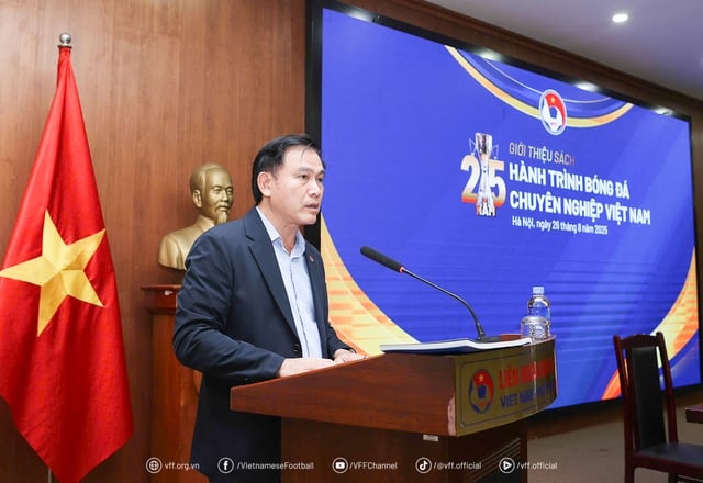 Cuốn sách đặc biệt ghi lại khoảnh khắc HAGL và Kiatisak thống trị V-League- Ảnh 4.